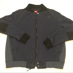 Nike Women’s Bomber Jacket Size L. Worn once